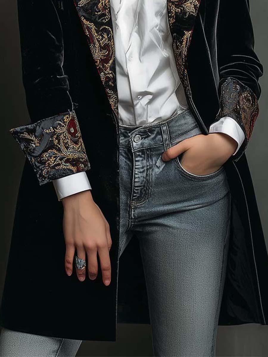 Nicoletta Black Baroque Fitted Blazer